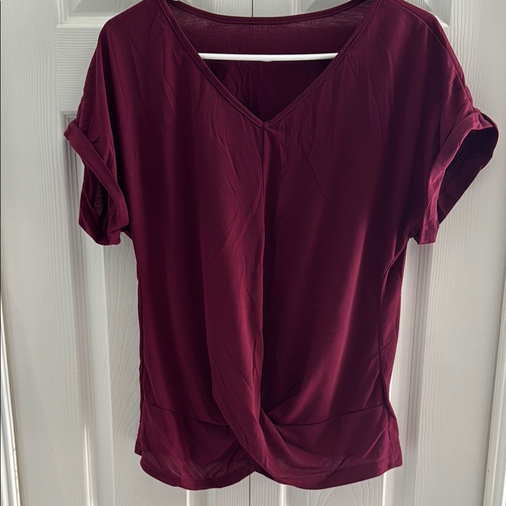 Women's Burgundy Top
